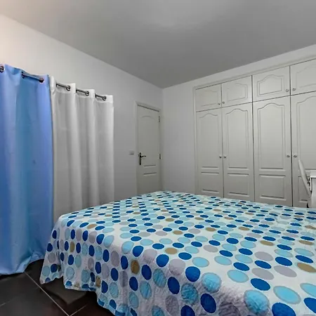 Luxury 2bedroom Apart Sea View أذيخي